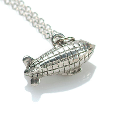 Airship Pendant - museum of robots